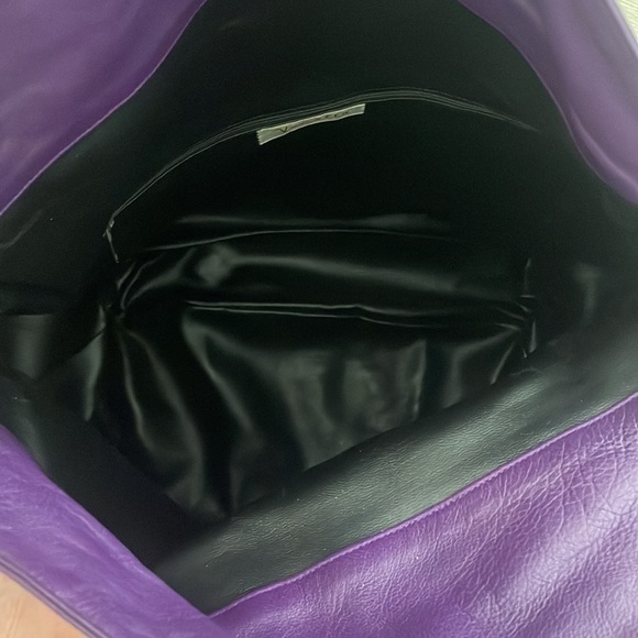 Veneta Purse with Hieroglyphic Pattern - Picture 8 of 11